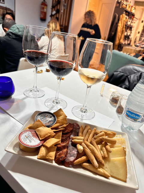 From Madrid: Toledo Tour With Wine Tasting and 3 Monuments