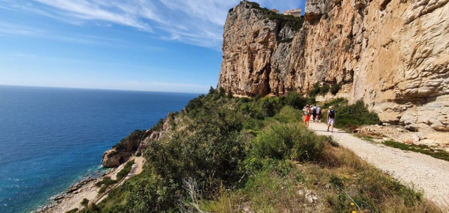 From Valencia: Cala Del Moraig Hiking & Beach Trip