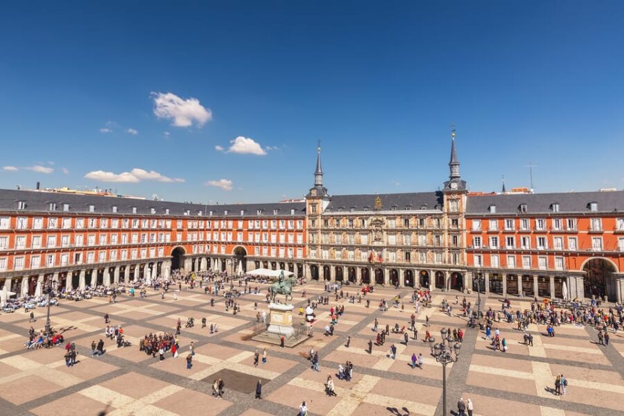 Madrid: History, Bites & Sips – An Intimate Tour Since 2018