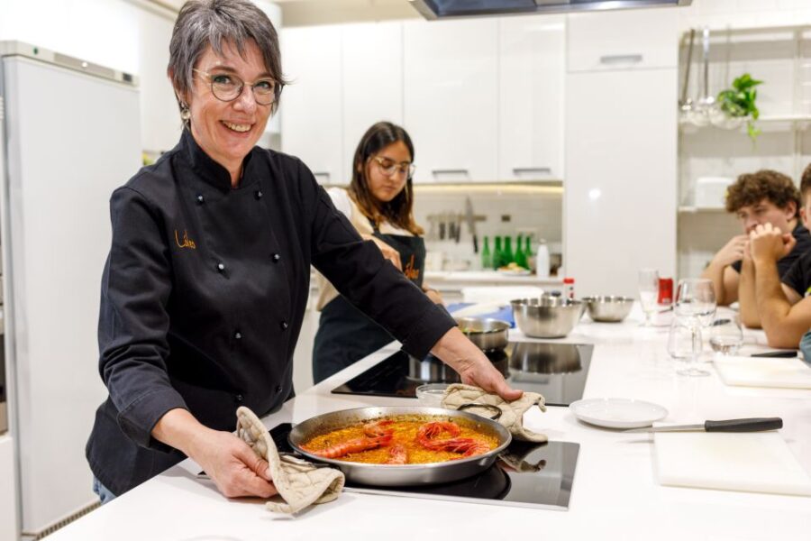 Madrid: Tapas & Paella Cooking Class With Expert Chef - Class Overview