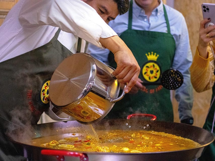 Madrid: the Original Paella and Sangria Workshop With Tapas