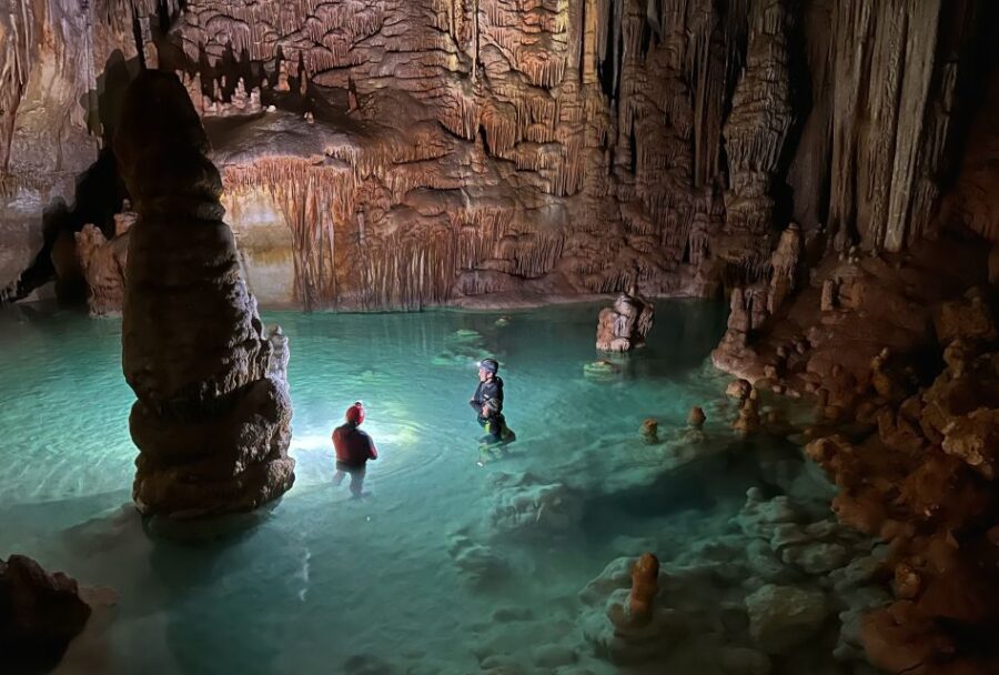 Mallorca: Aquatic Cave Exploration Guided Tour