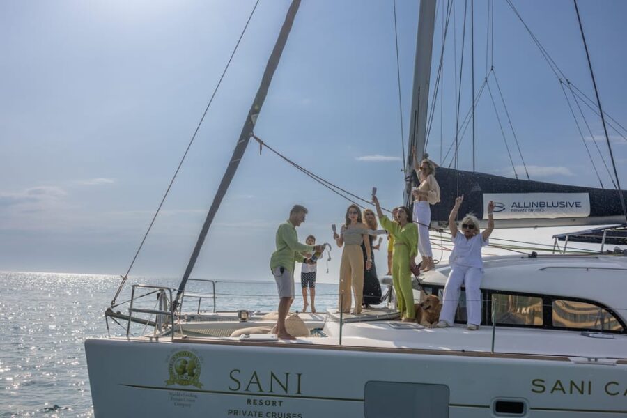 Mallorca: Private Half Day Cruise on a Catamaran