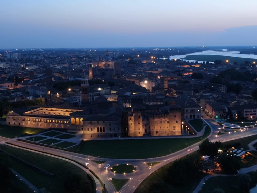 MANTOVAGANDO: Tour of the Historic Center of Mantua