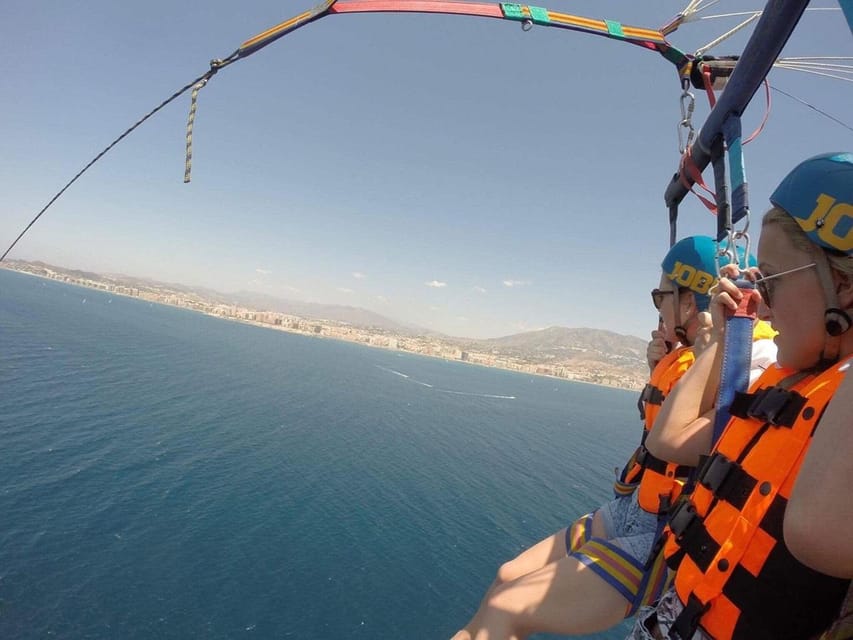 Marbella: Parasailing Flight From Puerto Banus