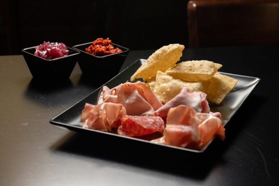 Palermo: Craft Beer Tasting With Food Samples at High Hops