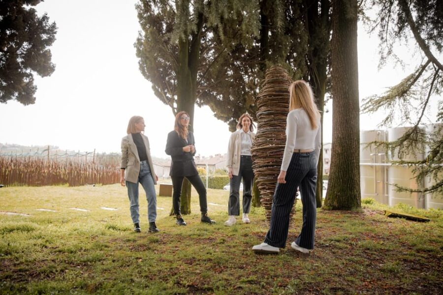 PARK OF THE FILANDETTA WINE & ART FARM: ART & NATURE TOUR