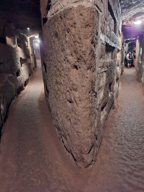 Rome: Catacombs Express ENGLISH Guided Tour – SKIP THE LINE