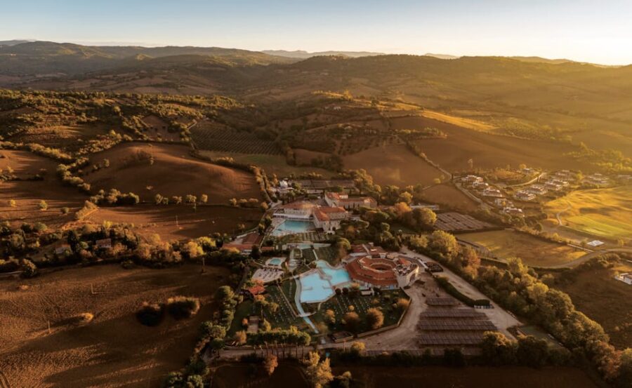 Saturnia: Saturnia Spa Hot Spring Pools Park Day Ticket