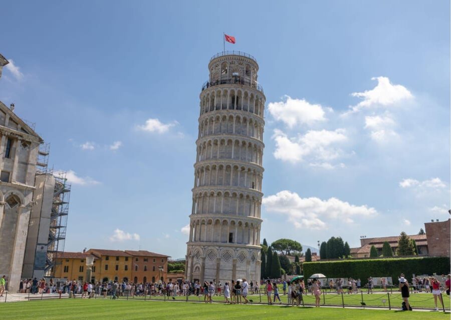 Timed Entrance to Leaning Tower Pisa & Cathedral With Audio