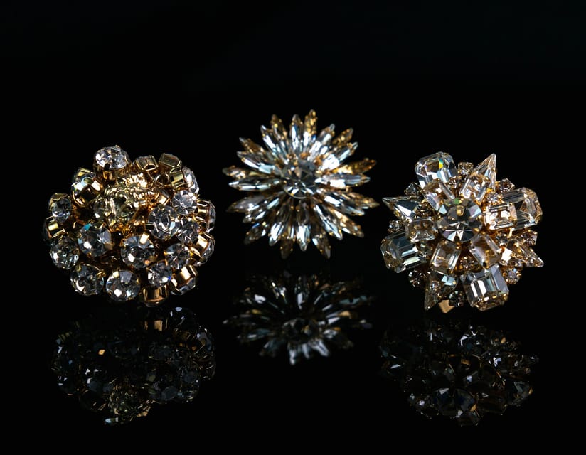 Tour in Varese of Traditional Italian Costume Jewelry