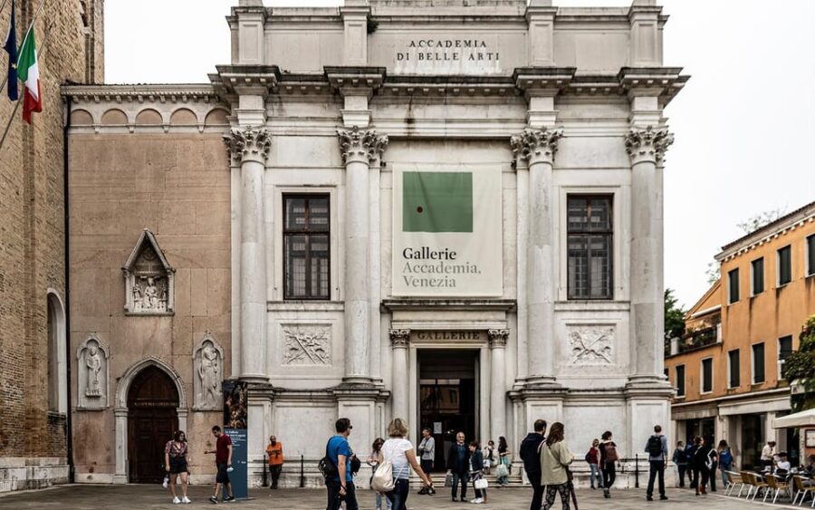 Venice: Galerias Dellacademia Admission Ticket