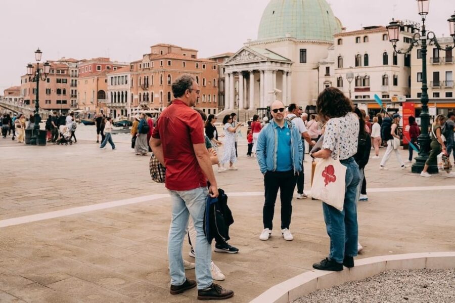 Venice: Off-the-Beaten-Path Small-group Walking Tour