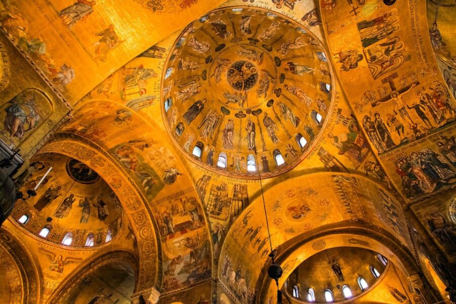 Venice: Skip-the-line St. Marks Basilica Entry & Audioguide