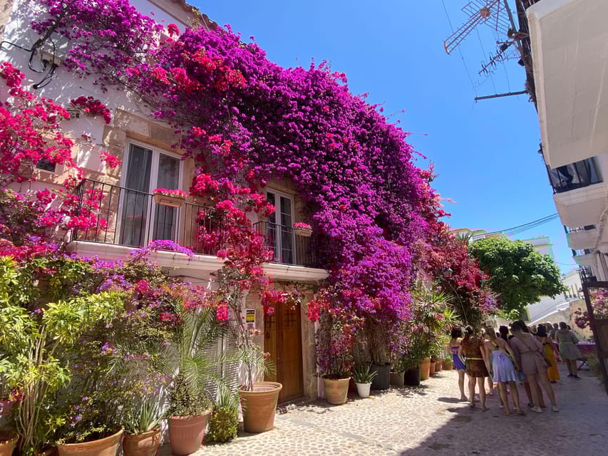 Ibiza: Dalt Vila Walking Tour With Sangría Workshop