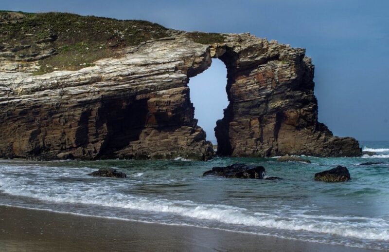 ✅From A Coruna: Guided Day Trip to Lugo & As Catedrais Beach - Exploring Ribadeo