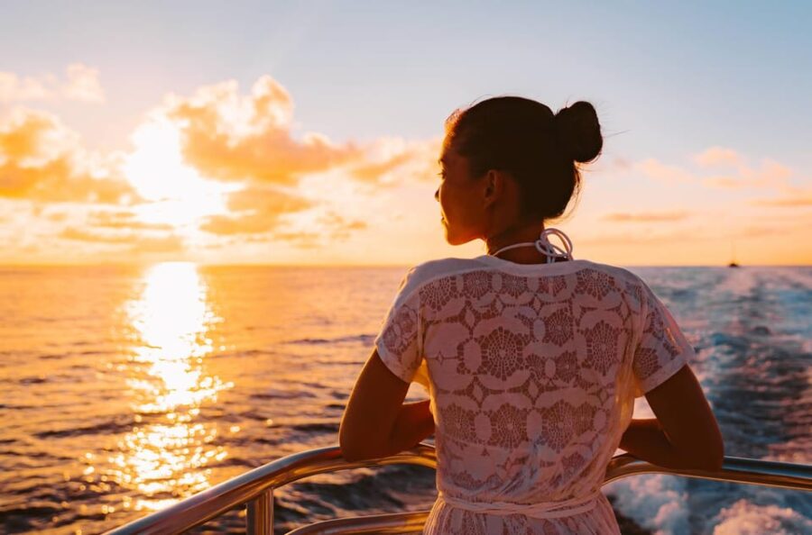 Ibiza: Sunset Private Sailboat With Tapas & Premim Open Bar