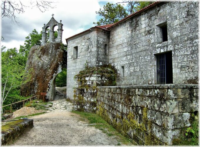 ✅From Santiago: Ribeira Sacra & Sil River Canyon Boat Tour - Making the Most of Your Time in Santiago