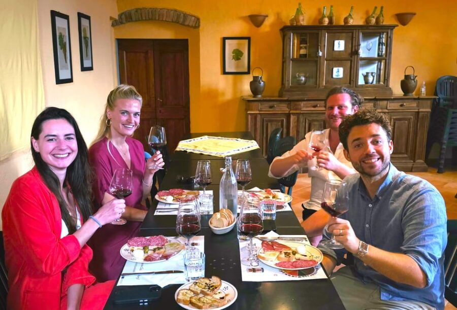 Chianti: Vineyard to Bottle Winery Visit With Tastings