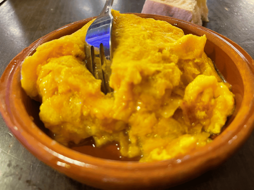 Santiago De Compostela: City Tour and Typical Galician Meal
