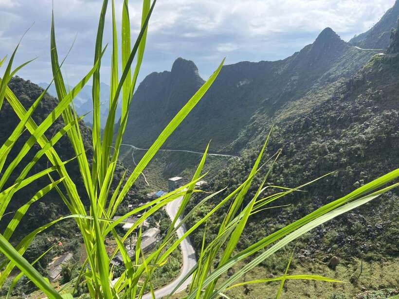 1 Day Ha Giang Loop Tour by Motorbike With Easy Rider - Itinerary Highlights
