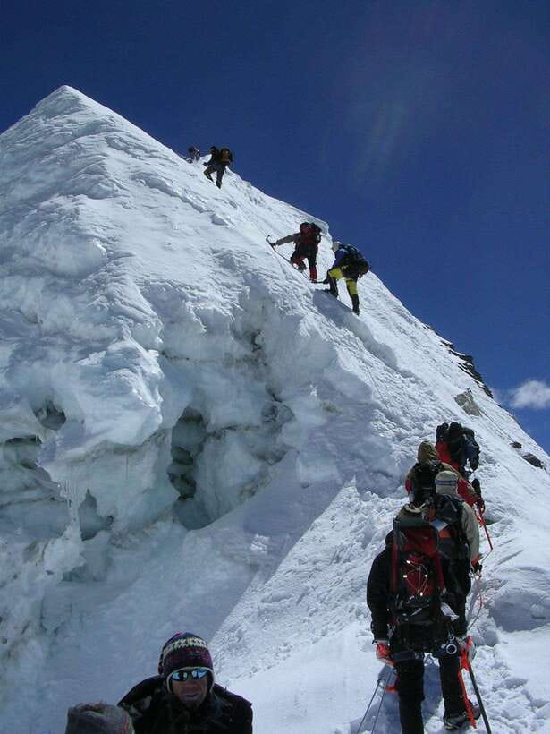14-Days Island Peak Climbing Expedition - Key Highlights of the Tour