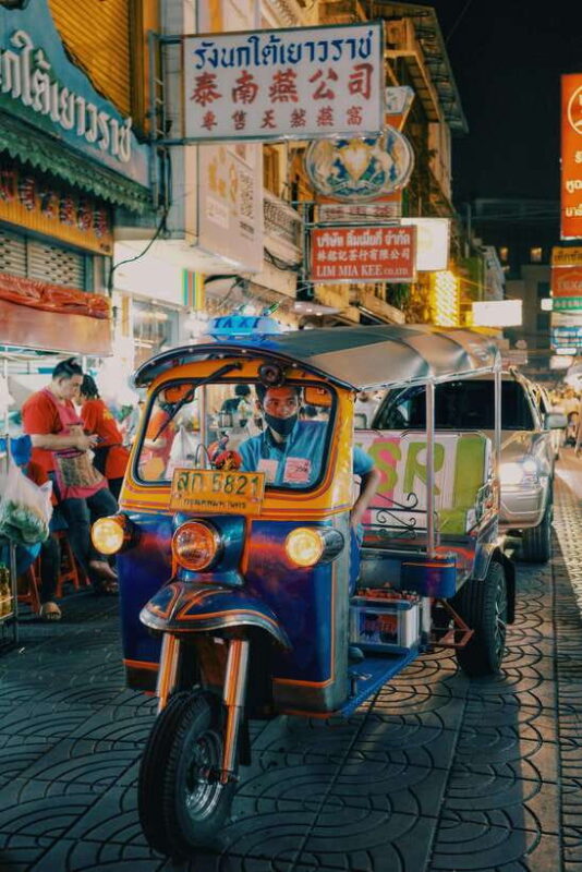 Bangkok: Private Tuk-Tuk Night Tour, River Boat & Eats - Itinerary Highlights