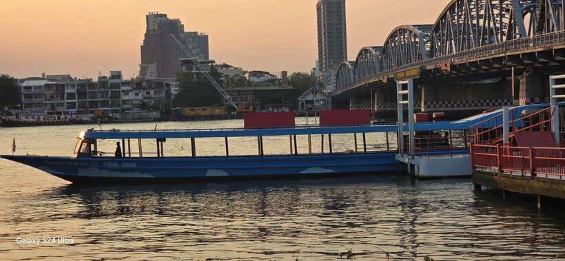 Bangkok: Slow Boat Tour on the River To/From Ayutthaya
