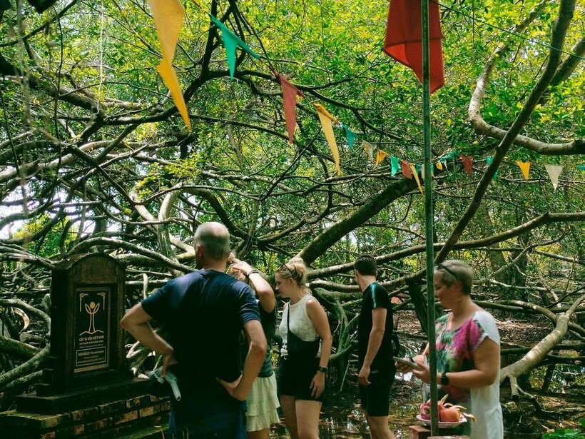 Can Tho: Rural Vietnam Biking Tour With Local Delights