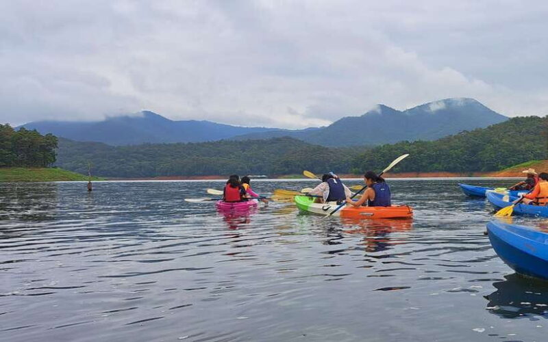 Chiang Mai: Sticky Waterfall, Lake Kayak and Cycling Tour - Climbing the Sticky Waterfalls