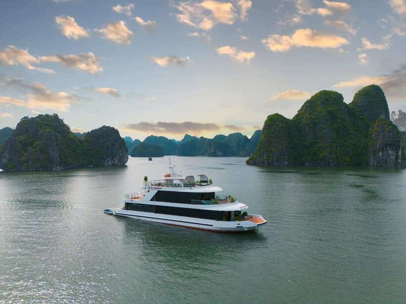 DCharme Luxury Day Cruise Discover the Stunning Lan Ha Bay - Overview of DCharme Luxury Day Cruise