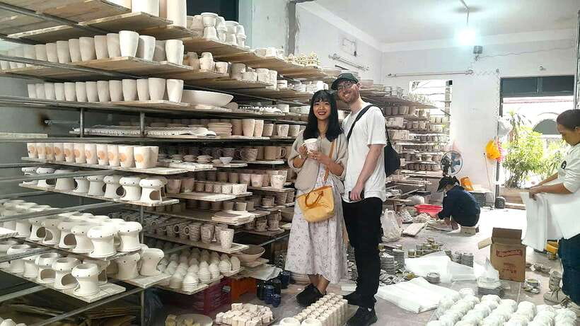 Explore Bat Trang Village & Ceramics Factories / Local Guide - Overview of Bat Trang Ceramic Village