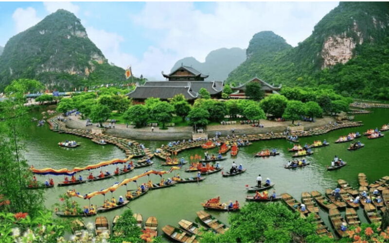 From Ha Noi: Bai Dinh Pagoda, Trang An, and Mua Cave Day - Overview of the Day Trip