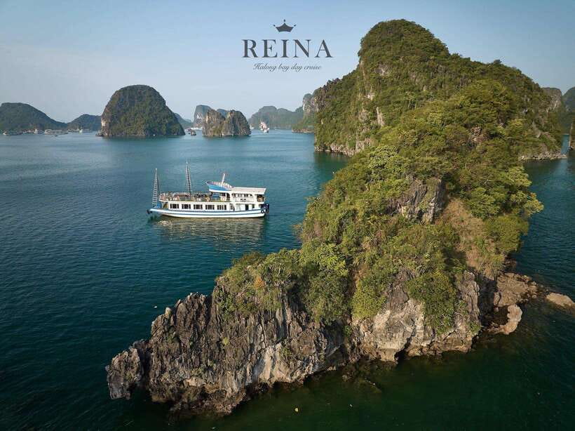 From Hanoi: Halong Bay 6hrs Tour With Lunch and Sunset Party - Overview of the Halong Bay Tour