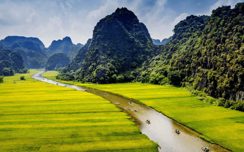 From Hanoi: Hoa Lu, Tam Coc, and Mua Cave Day Trip