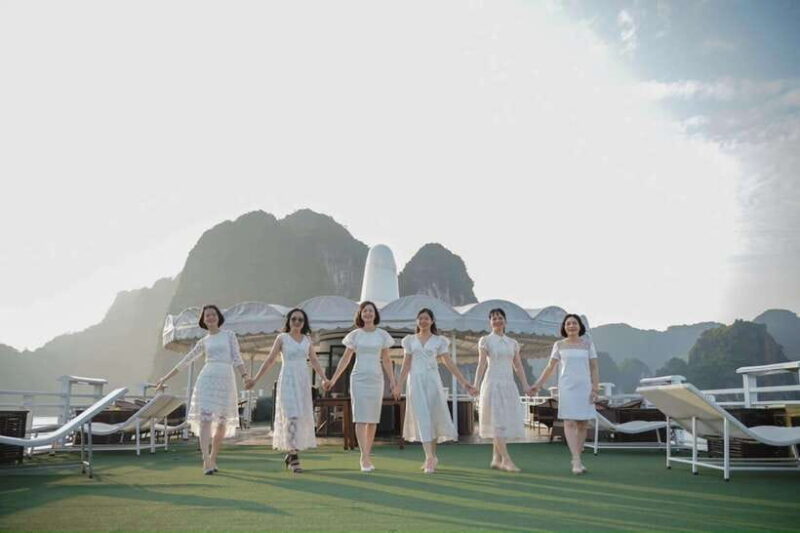 From Hanoi or Ha Long: Ha Long Bay 1 or 2-Day 5-Star Cruise - Overview of Ha Long Bay Cruises