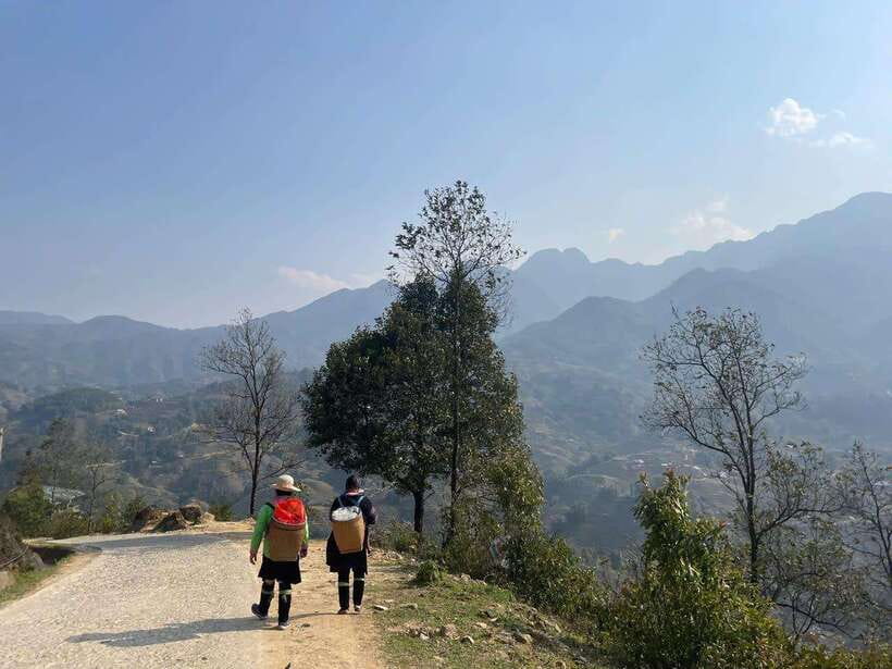 From Sapa Motorbike Tour: Silver Waterfall & O Quy Ho Pass