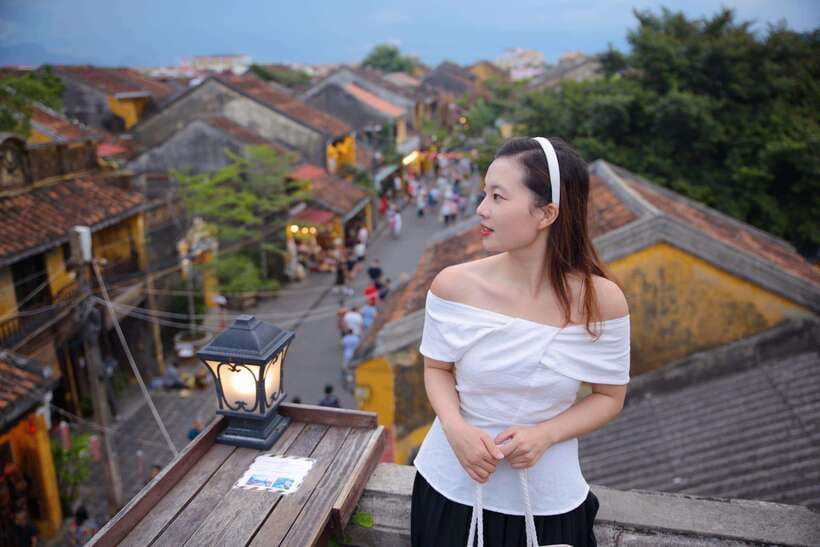 Hoi An Street Food Private Tour With Beautiful Female Guide