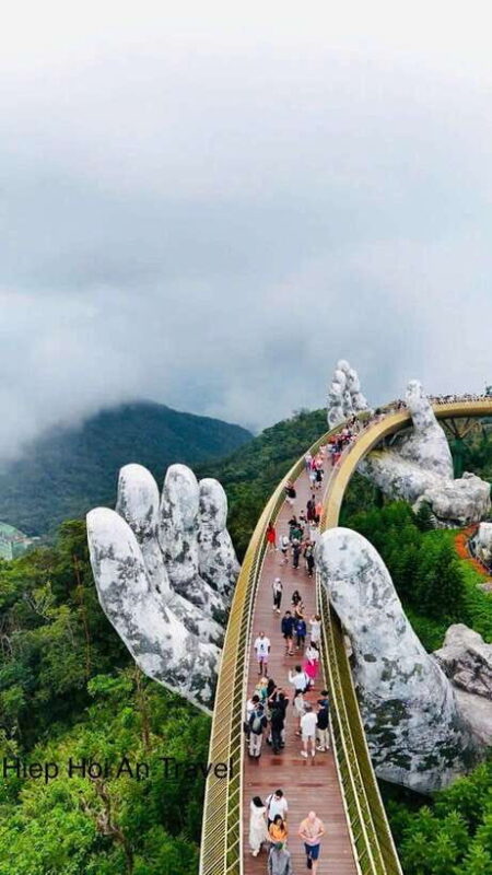 Hue To/From Hoi an via Hai Van Pass & Golden Bridge - Major Stops on the Itinerary