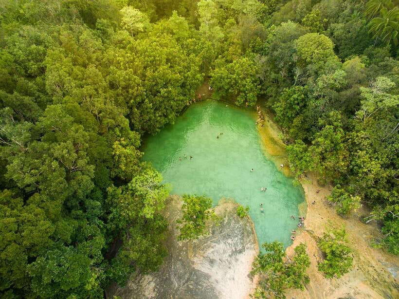 Krabi: Klongtom Hot Spring, Emerald Pool and Tiger Cave Tour