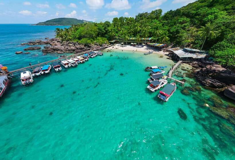 Phu Quoc: Xuong Island, Gam Ghi Island & May Rut Trong Island