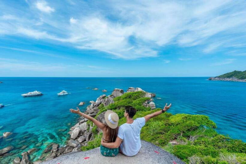 Phuket/Khaolak: Similan Islands Speed Catamaran Premium Trip - Included Services and Amenities