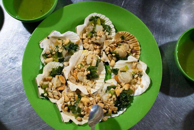 Private Saigon Foodie Walk_Eleven Street Tastings Can't Miss - Discover the Culinary Delights of Saigon