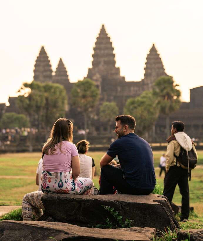 2-Day: Angkor Temple Treasures and Unique Floating Lifestyle - The Majestic Angkor Wat & More — Day 2  