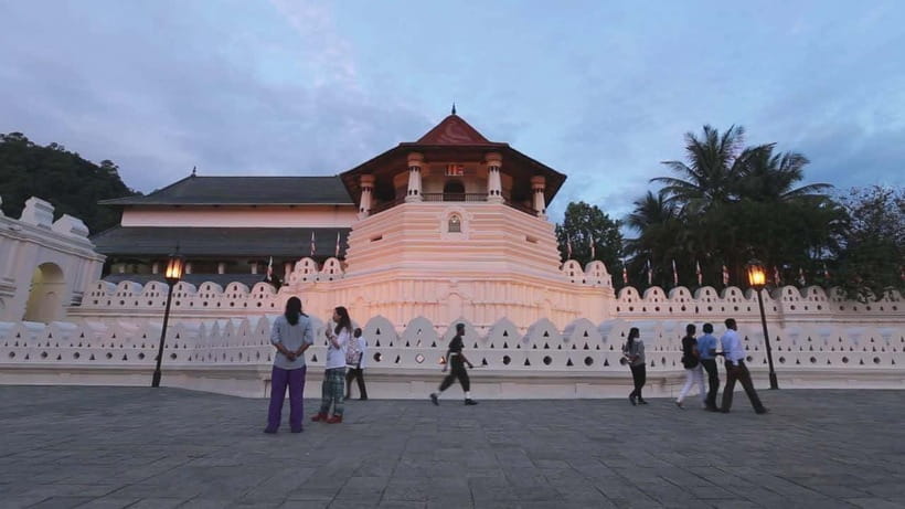 2-Day Scenic Tour from Kandy to Ramboda & Nuwara Eliya - The Practical Side: What to Expect