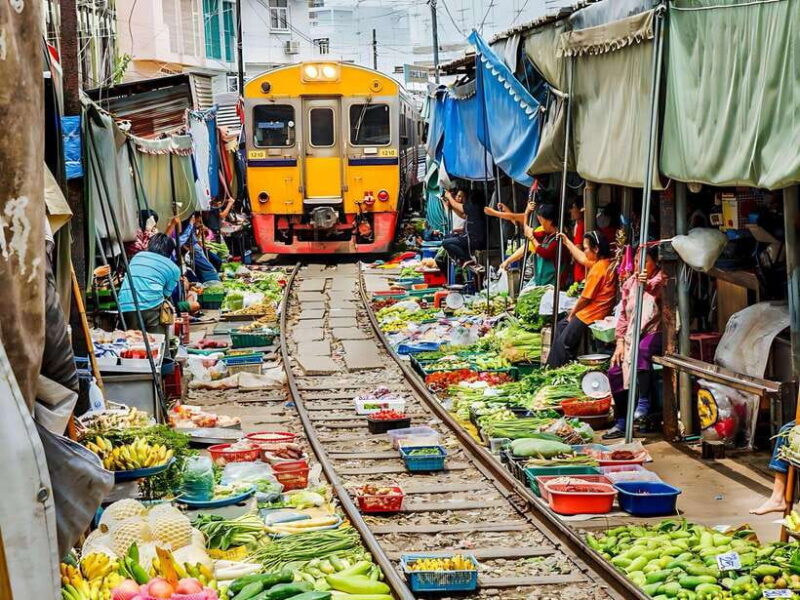 1-Day Trip: Floating Market & Railway Market by Toyota Camry - Activities and Highlights