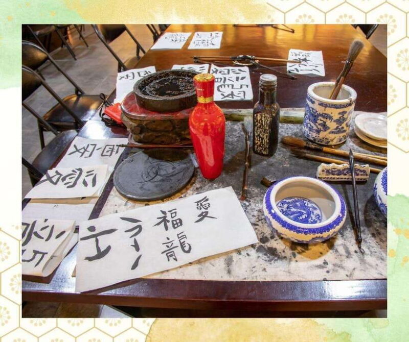 Calligraphy Class in Ho Chi Minh City, Vietnam - Class Structure and Instruction