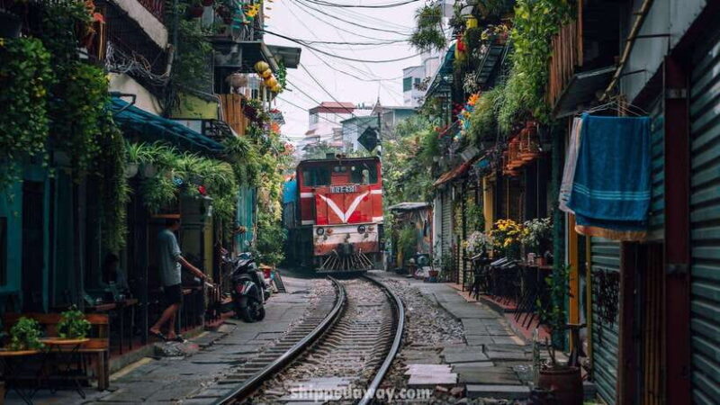 HANOI: HALF-DAY VISIT TRAIN STREET & STREET FOOD - Key Attractions You Will Visit