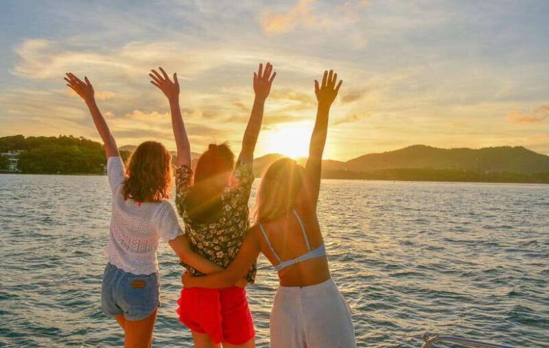 Joint Trip Program: Half-Day Coral-Island & Promtheap Sunset - Coral Island Experience