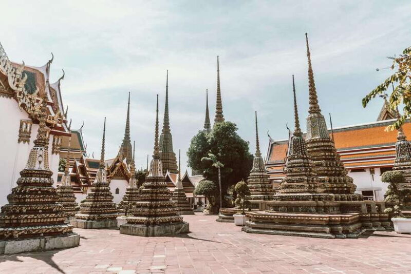 Walking Tour Grand Palace, Emerald Buddha and Wat Pho - Key Points